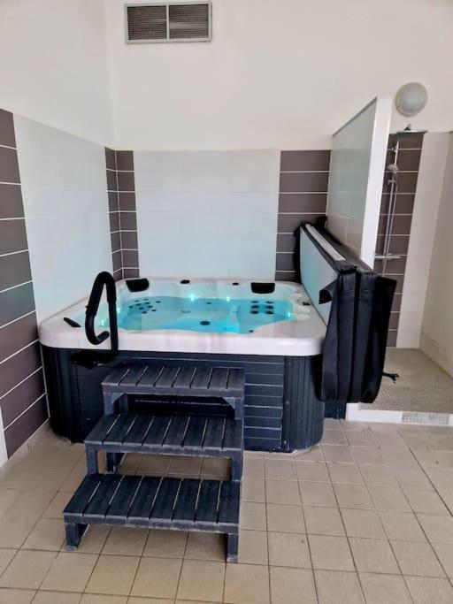Charmante Petite Maison Pour 4 Personnes Cdc Fr90C10G Dolus d'Oléron エクステリア 写真